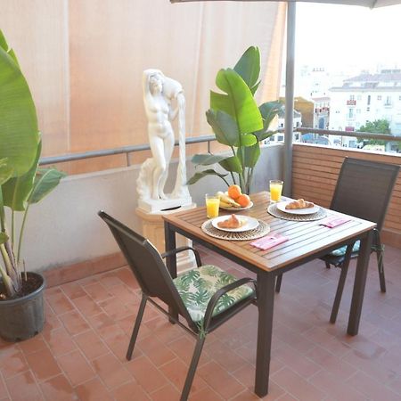 Habitacion Grande Con Terraza Privada, Malaga Centro Málaga Exterior foto