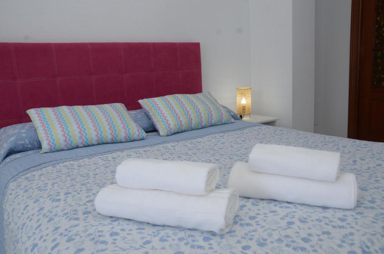 Habitacion Grande Con Terraza Privada, Malaga Centro Málaga Exterior foto