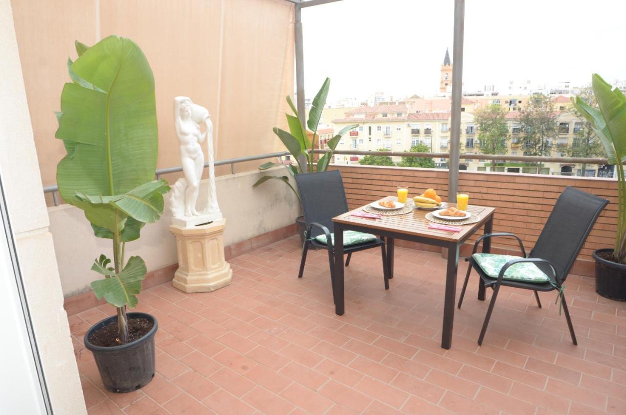 Habitacion Grande Con Terraza Privada, Malaga Centro Málaga Exterior foto