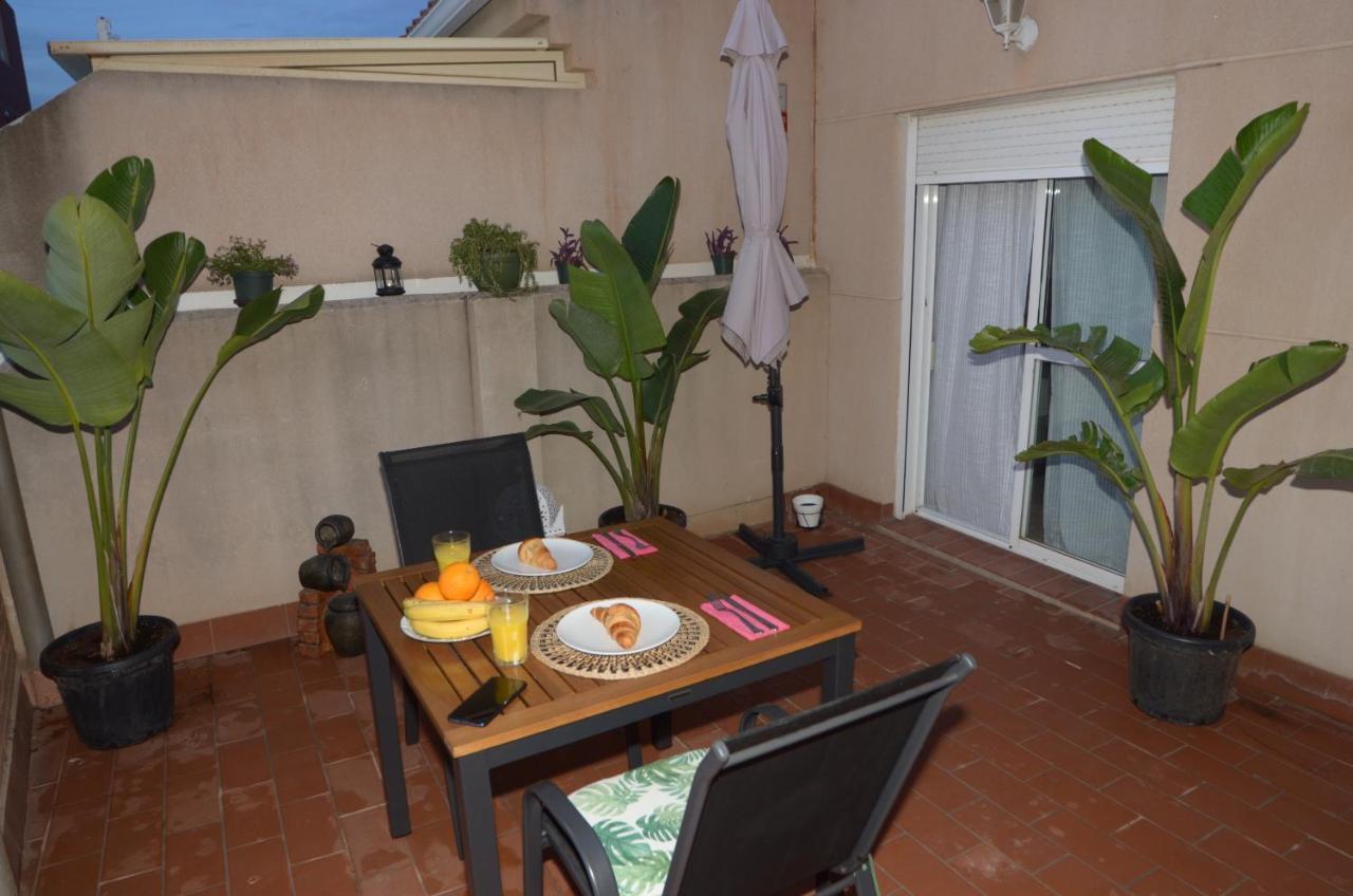 Habitacion Grande Con Terraza Privada, Malaga Centro Málaga Exterior foto