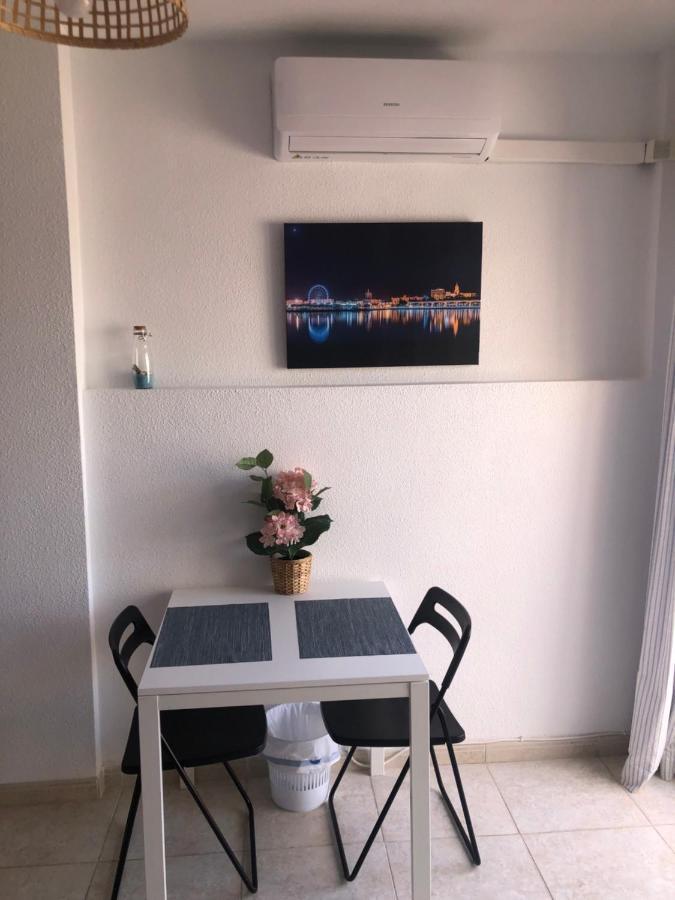 Habitacion Grande Con Terraza Privada, Malaga Centro Málaga Exterior foto